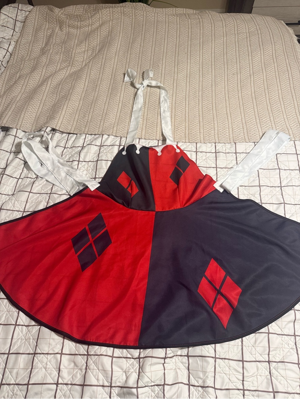 Harley Quinn Fashion Apron Dress Red/Black Polyester One Size Fits Most